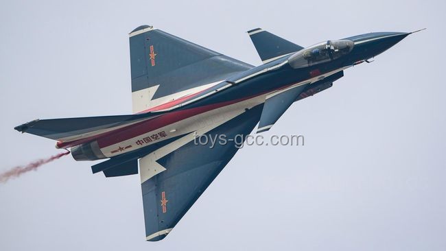 **歼-10CE实战表现与性能对比分析：国防部证实击落多架战机**